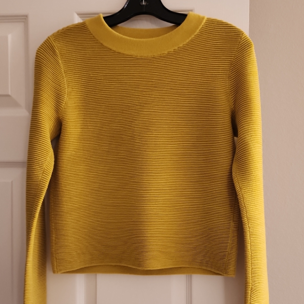 Club Monaco Lime-Green Ribbed Wool Blend Sweater